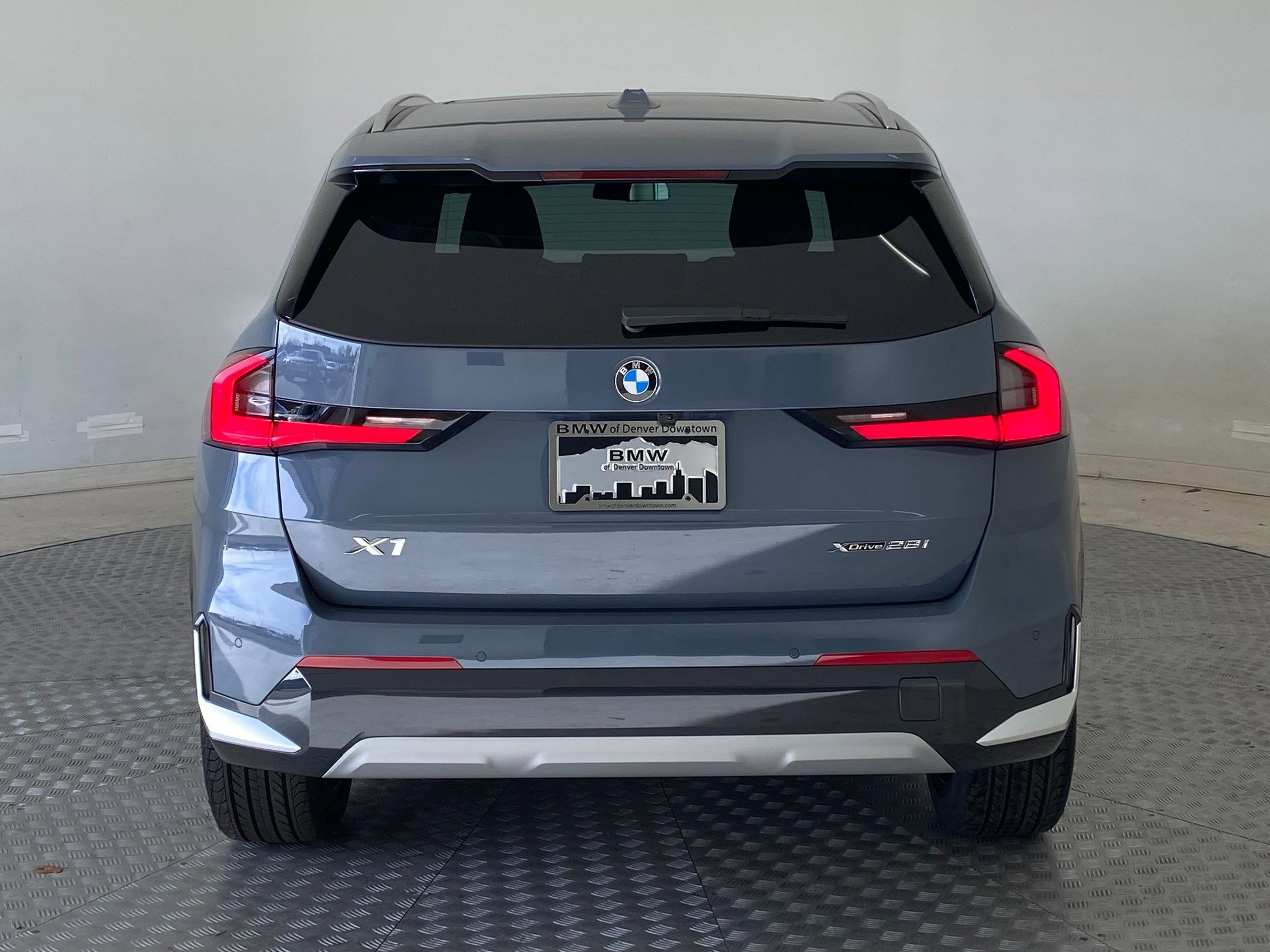 New 2026 BMW X1 xDrive28i w/ Convenience Package AWD/4WD image 10