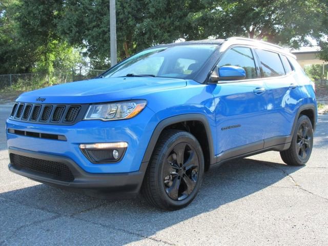 Used 2021 Jeep Compass Latitude FWD image 3