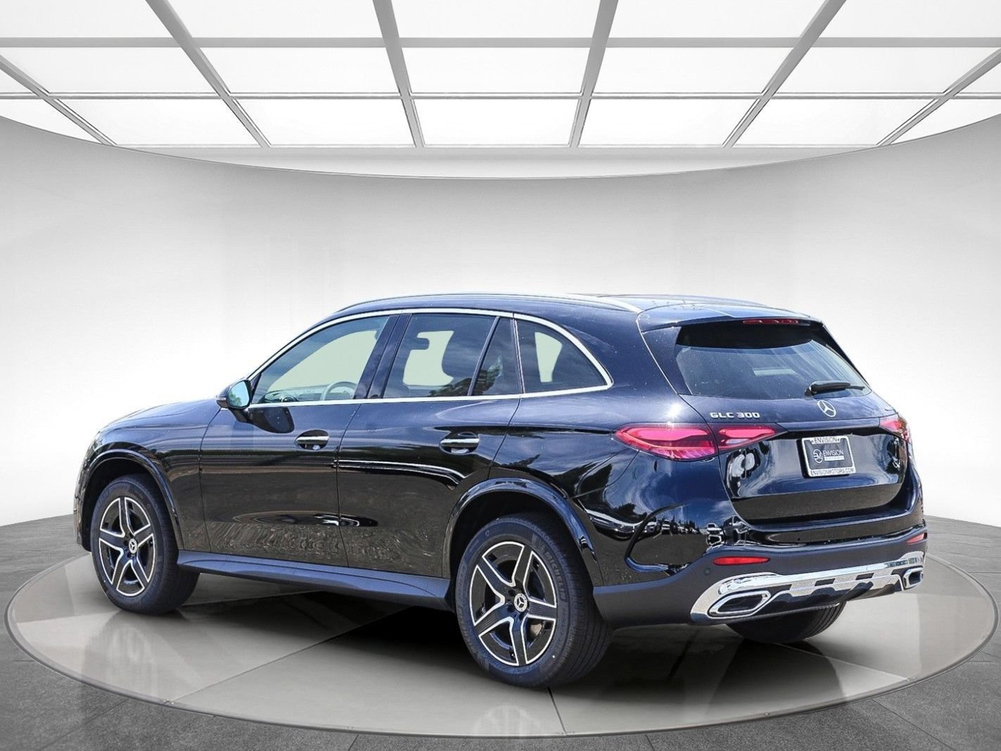 New 2026 Mercedes-Benz GLC 300 4MATIC image 2