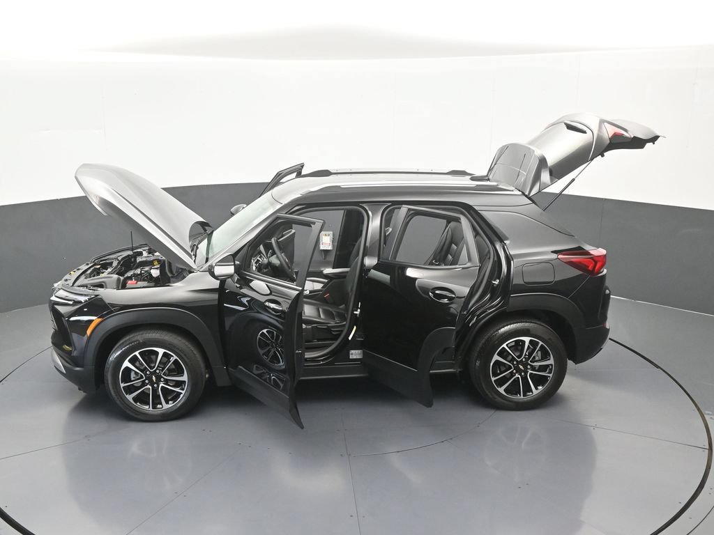 Used 2024 Chevrolet TrailBlazer LT w/ Driver Confidence Package FWD image 52