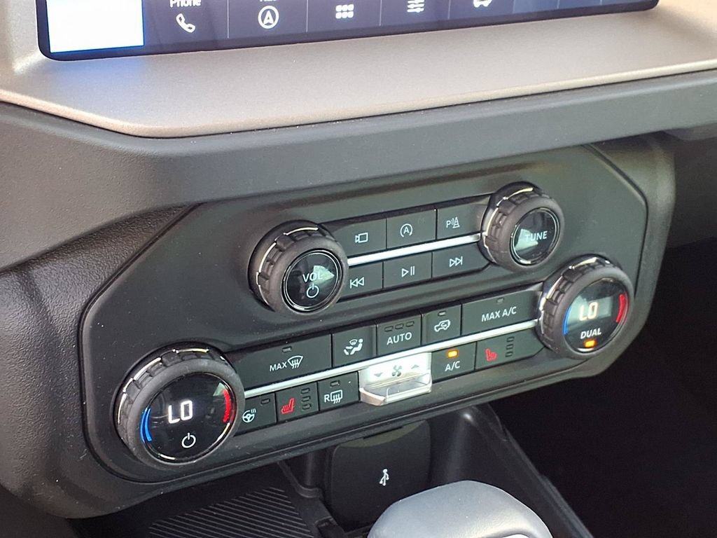 Used 2025 Ford Bronco Outer Banks AWD/4WD image 8
