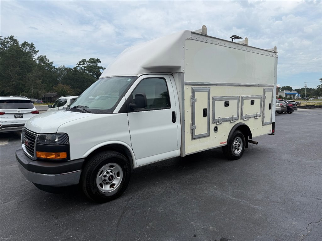 Used 2023 GMC Savana 3500 w/ Power Convenience Package image 6