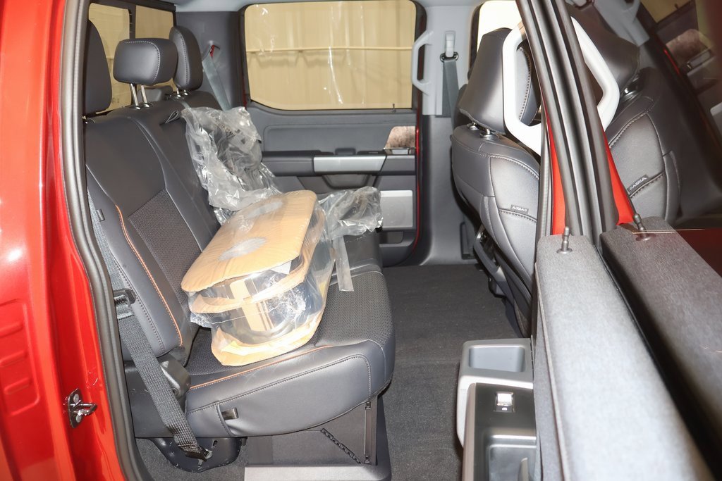 New 2025 Ford F350 Lariat w/ Lariat Ultimate Package image 15