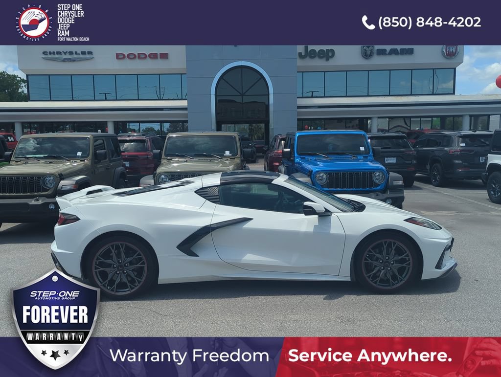 Used 2024 Chevrolet Corvette Stingray Coupe w/ 1LT RWD image 7