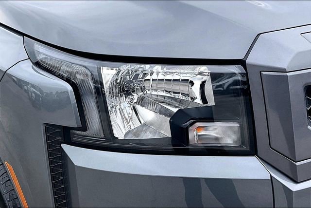 Certified 2025 Nissan Frontier SV w/ SV Convenience Package image 29