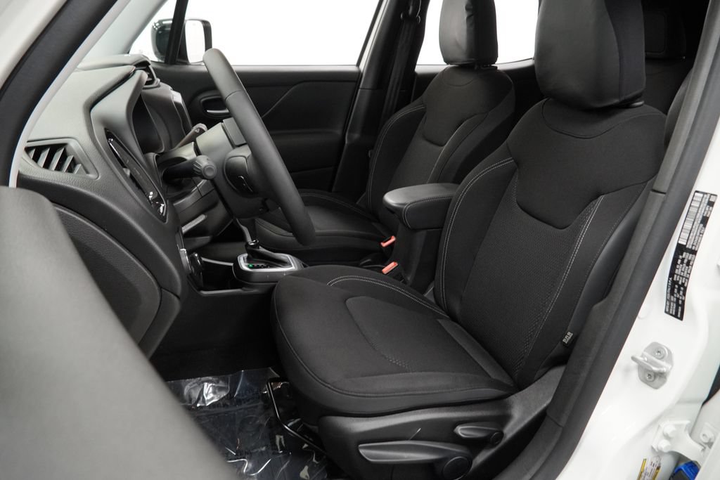 Certified 2023 Jeep Renegade Altitude AWD/4WD image 16