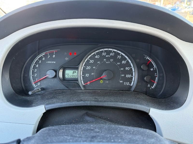 Used 2013 Toyota Sienna LE w/ Towing Pkg image 10