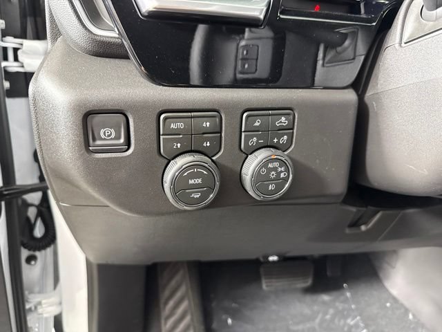 New 2026 Chevrolet Silverado 1500 LT Trail Boss w/ LT Trail Boss Premium Package AWD/4WD image 17