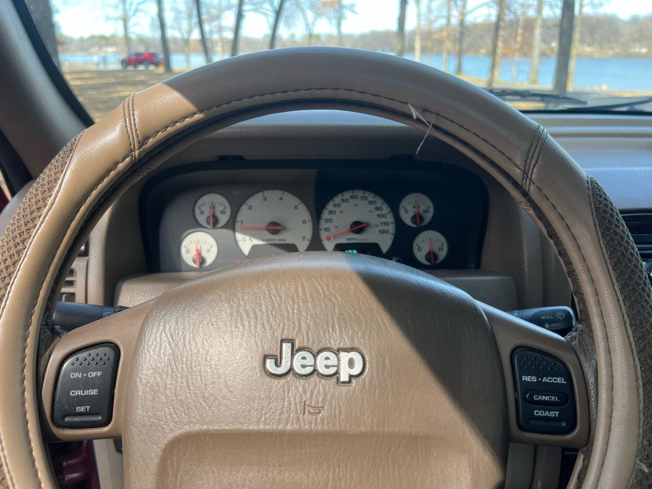 Used 2001 Jeep Grand Cherokee Limited AWD/4WD image 27