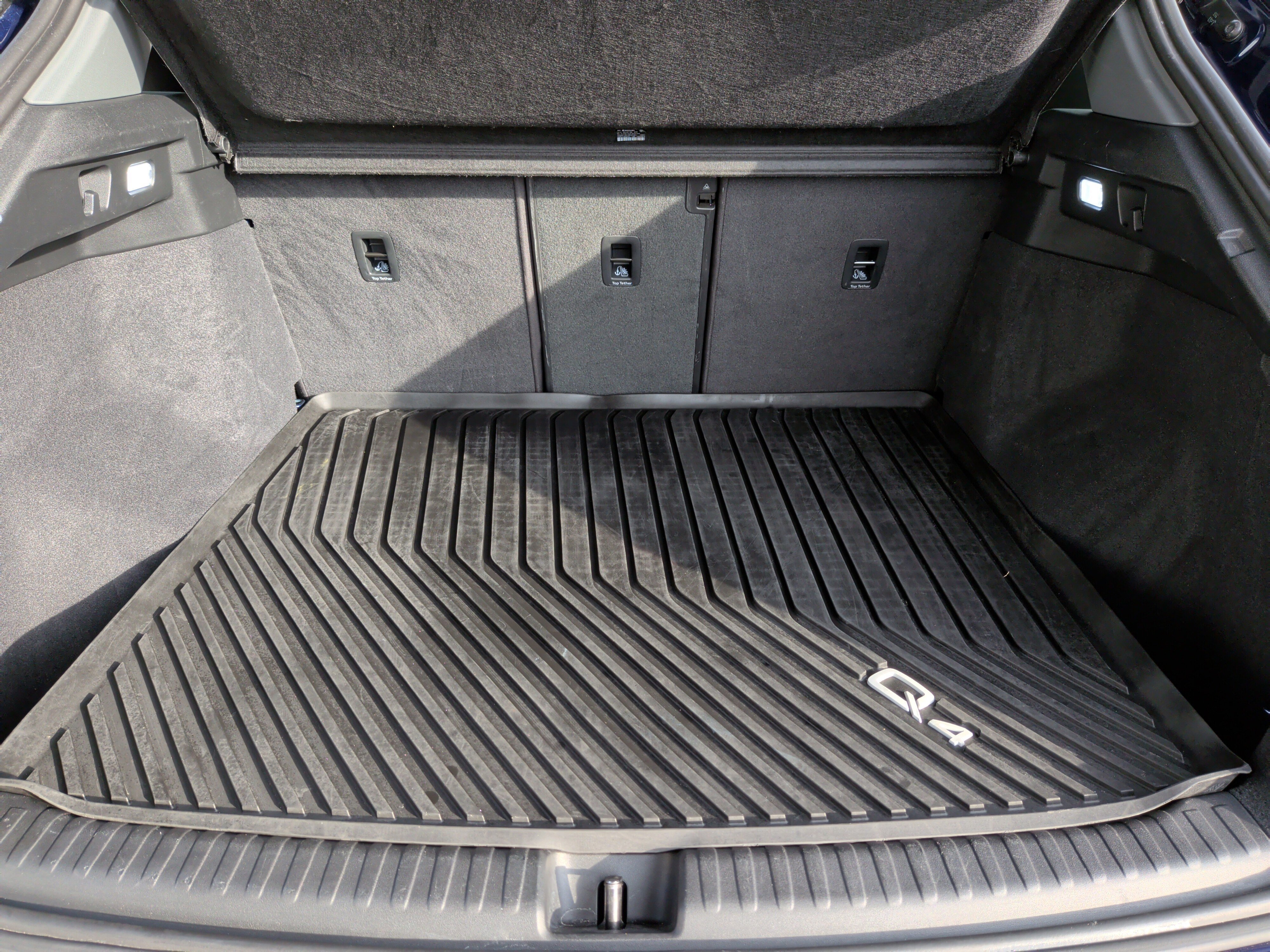 Certified 2023 Audi Q4 e-tron Premium Plus image 34