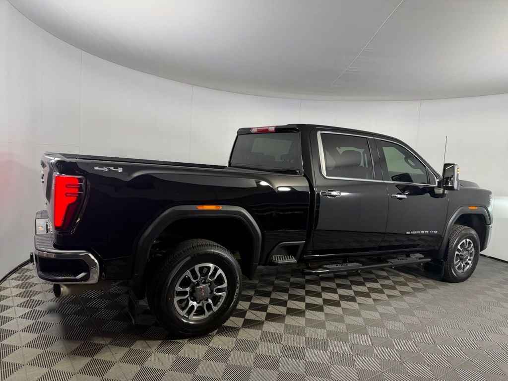 Used 2025 GMC Sierra 3500 SLT AWD/4WD image 8