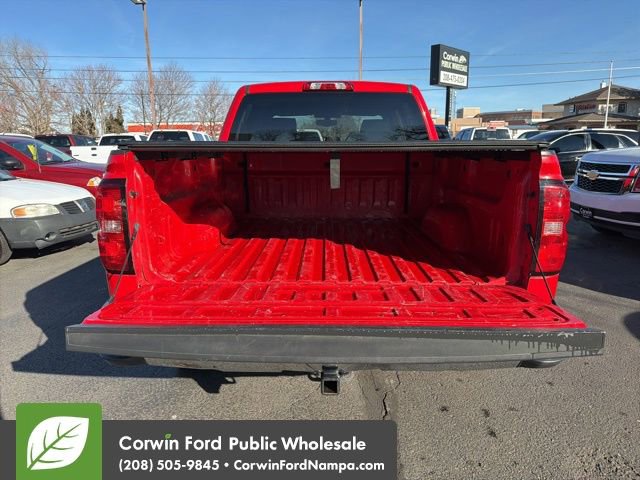 Used 2018 Chevrolet Silverado 1500 LT w/ All Star Edition image 30