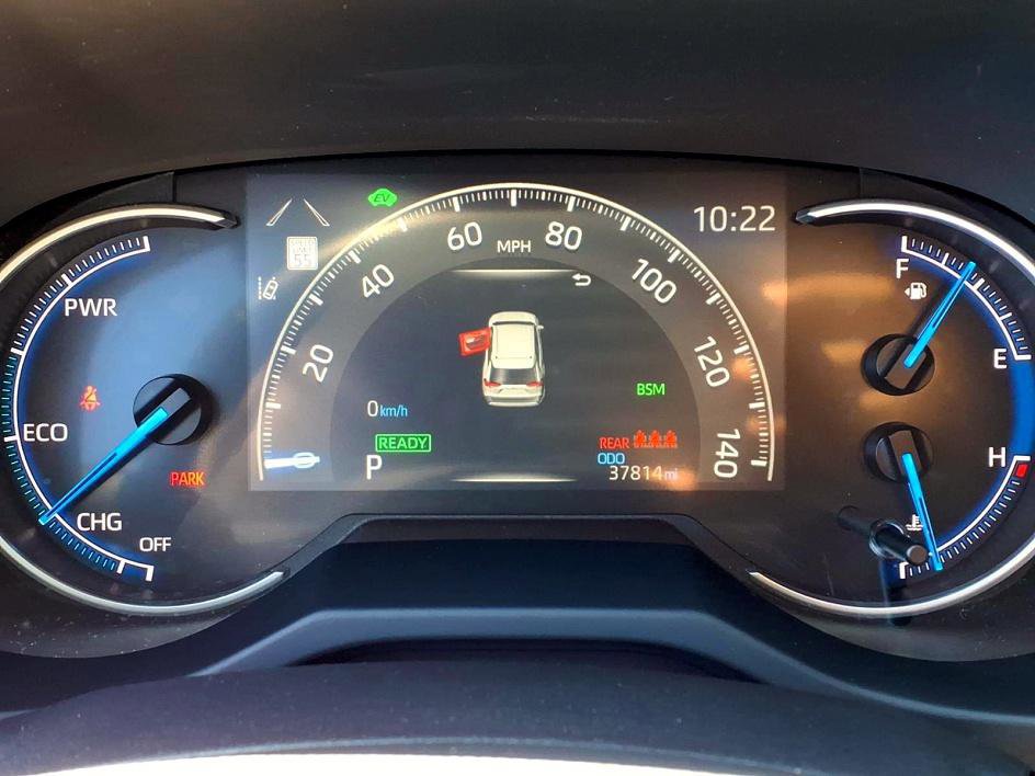 Used 2023 Toyota RAV4 XSE AWD/4WD image 26