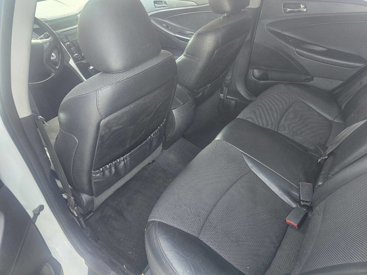 Used 2013 Hyundai Sonata SE FWD image 9