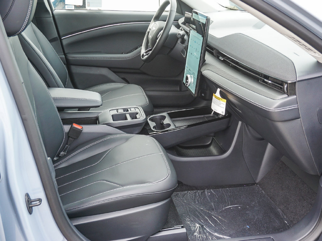 New 2026 Ford Mustang Mach-E Select w/ Interior Protection Package RWD image 12