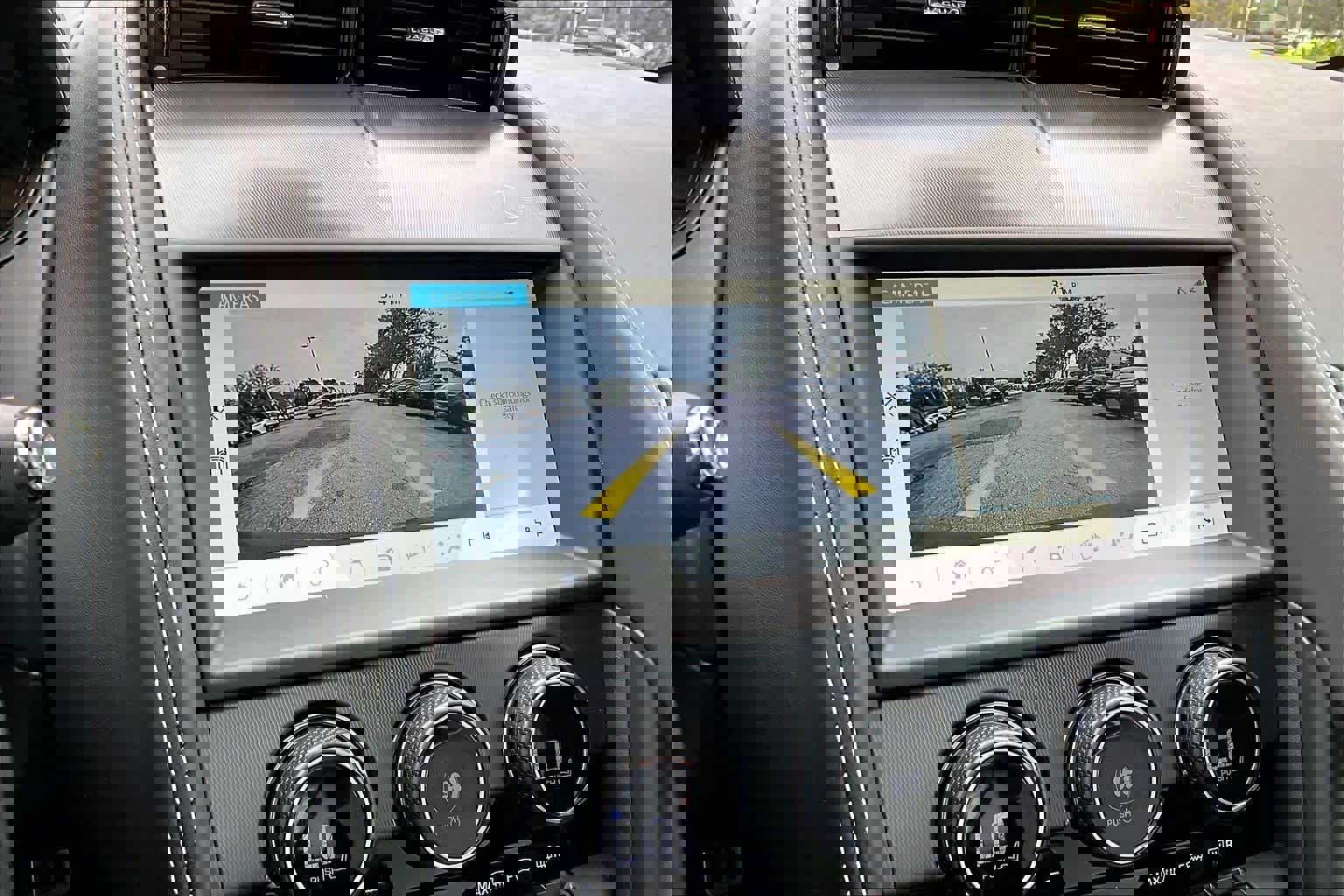 Used 2023 Jaguar F-TYPE R image 22