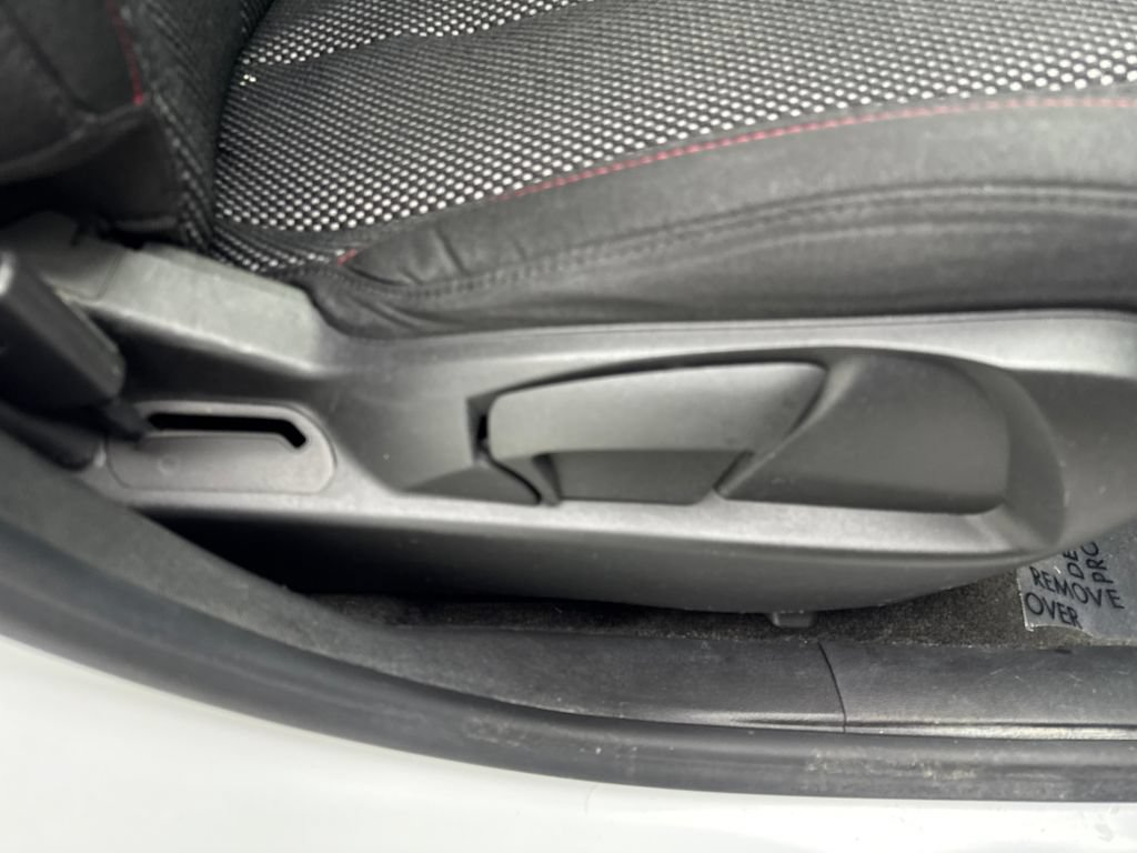 Used 2015 Chevrolet Equinox LT w/ Driver Convenience Package FWD image 47