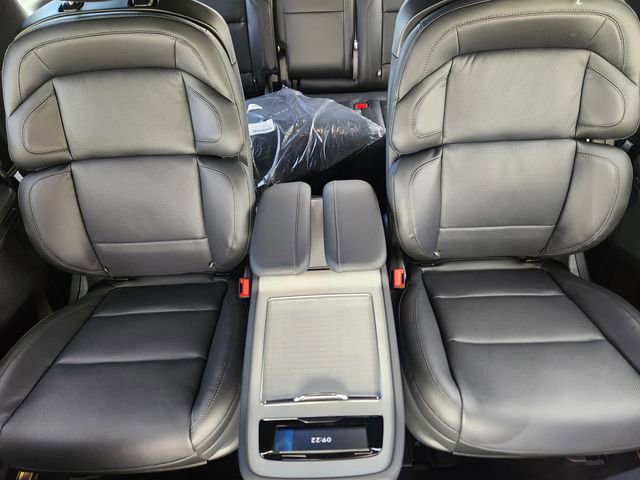 New 2026 Lincoln Navigator L Reserve w/ Jet Appearance Package image 14