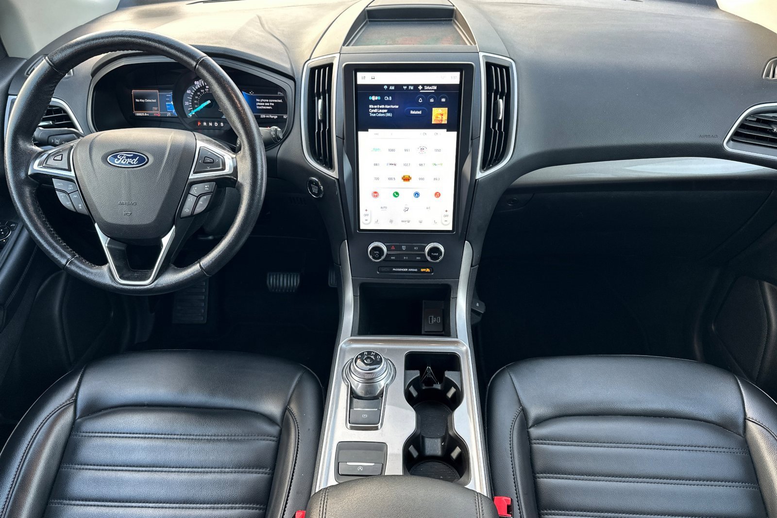 Used 2023 Ford Edge SEL image 13