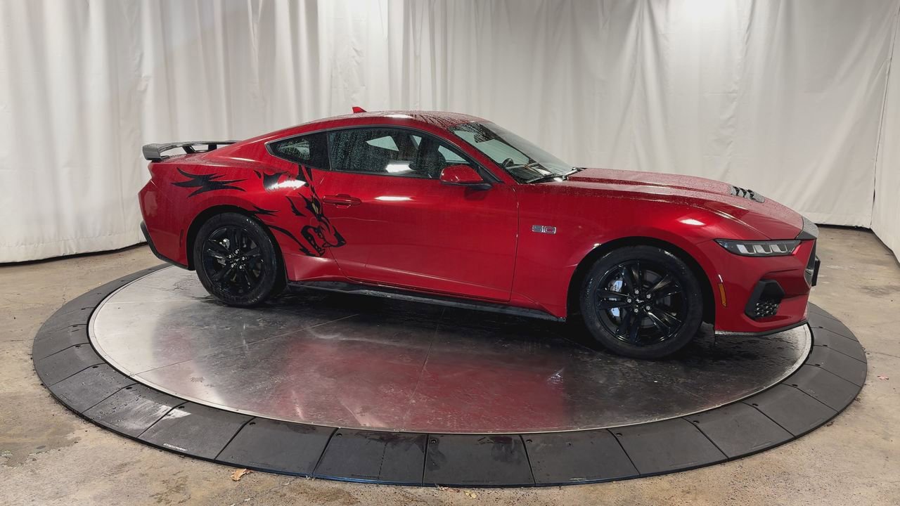 Used 2024 Ford Mustang GT image 3