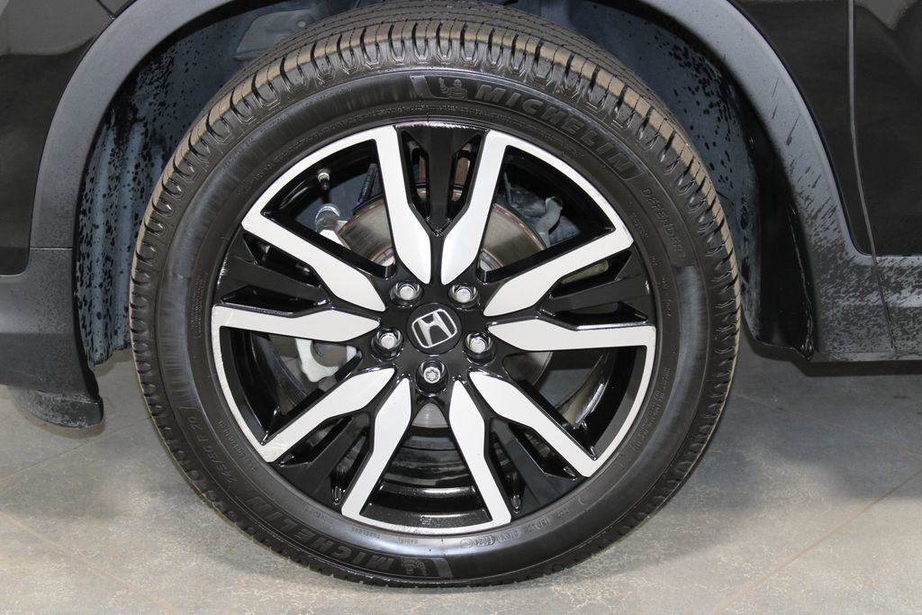 Used 2019 Honda Pilot Elite image 18