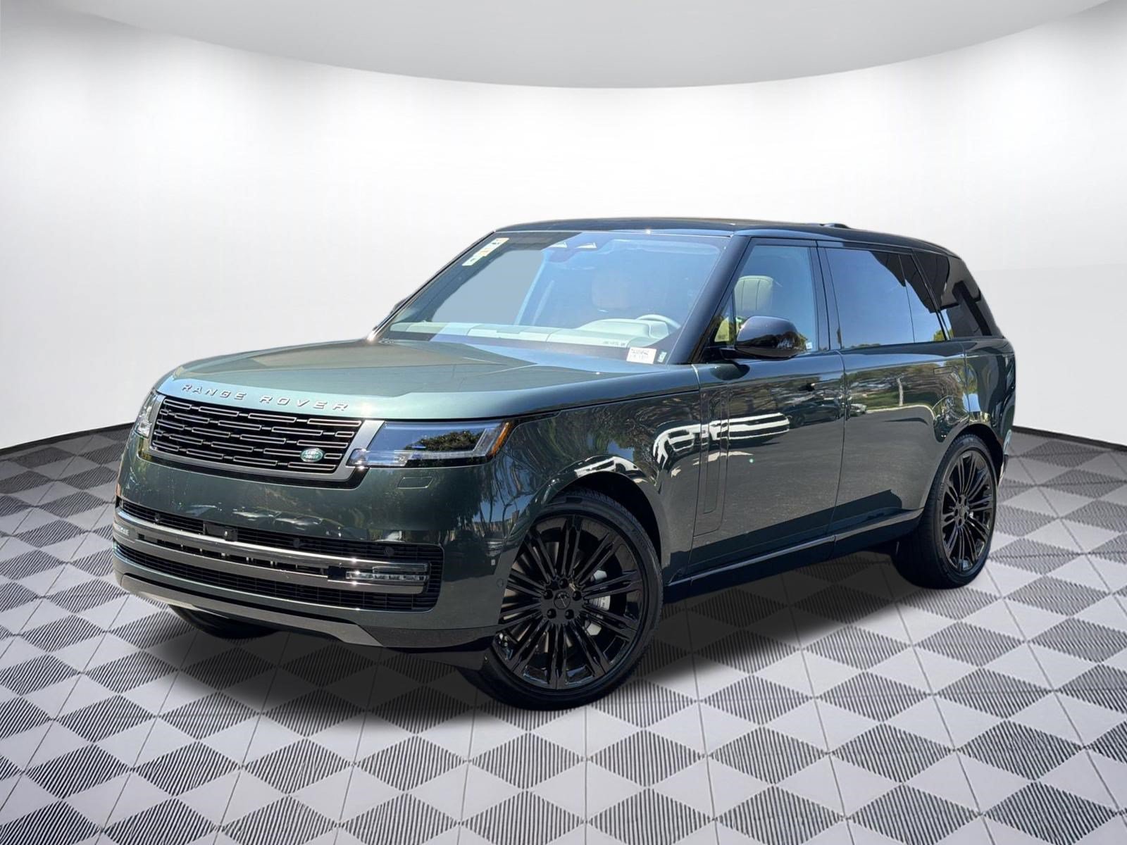 New 2026 Land Rover Range Rover Long Wheelbase SE