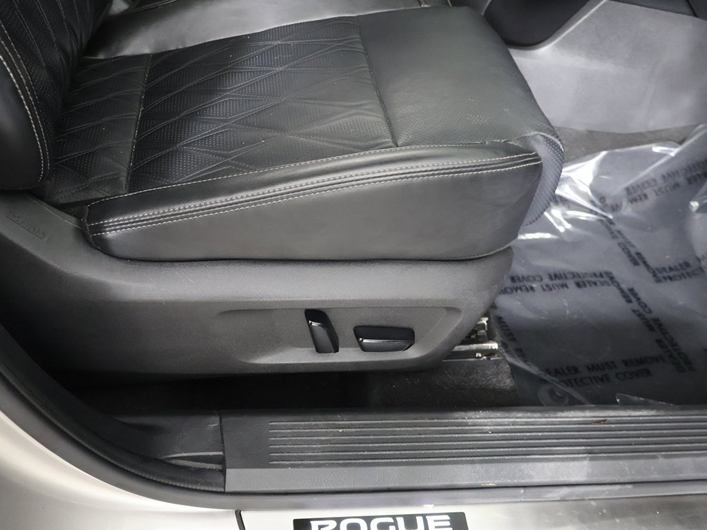 Used 2023 Nissan Rogue Platinum w/ Platinum Premium Package AWD/4WD image 35