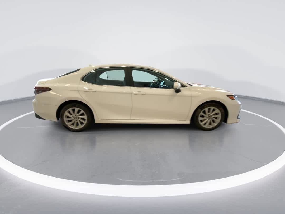 Used 2022 Toyota Camry LE w/ Cold Weather Package image 2