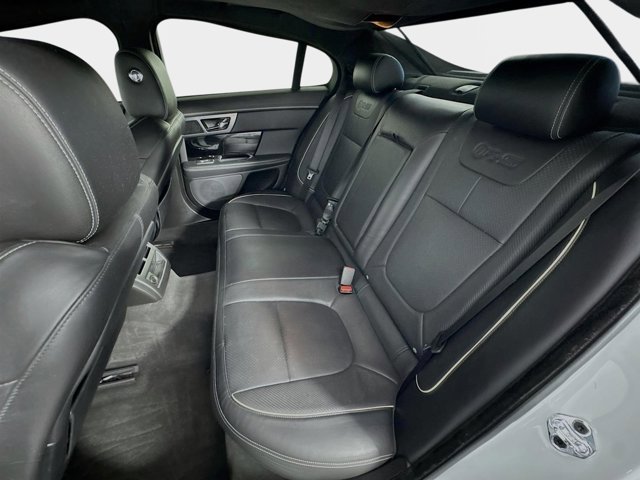 Used 2014 Jaguar XF R-S image 23