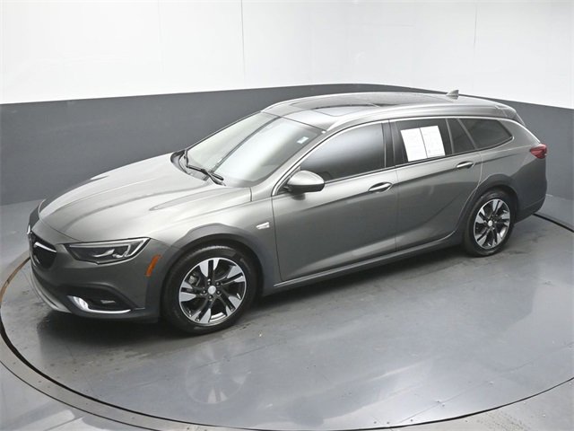 Used 2018 Buick Regal Essence w/ Driver Confidence Package #1 image 46