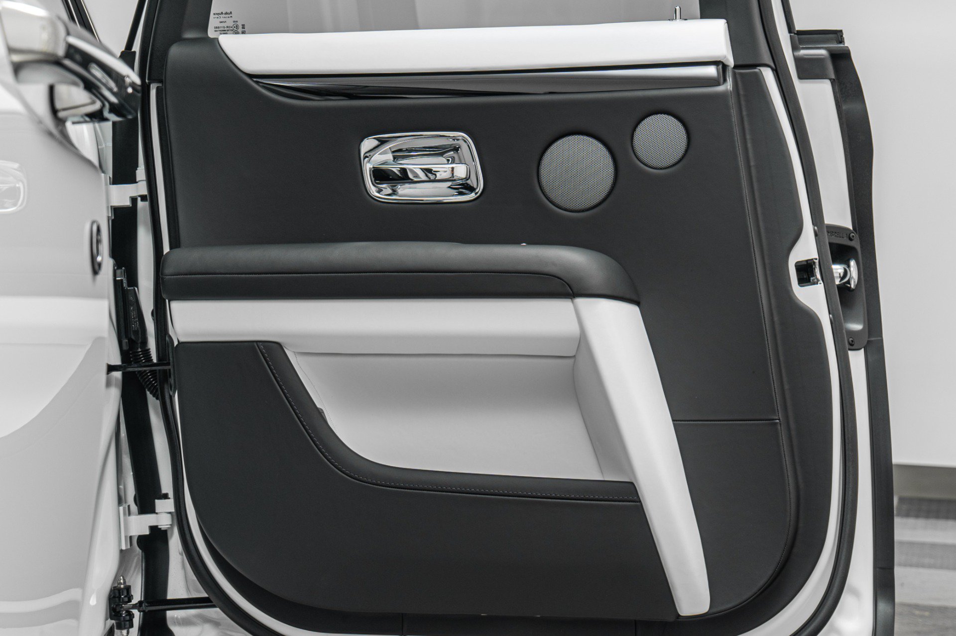 Used 2026 Rolls-Royce Ghost AWD/4WD image 42