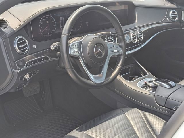 Used 2019 Mercedes-Benz S 560 Sedan image 11