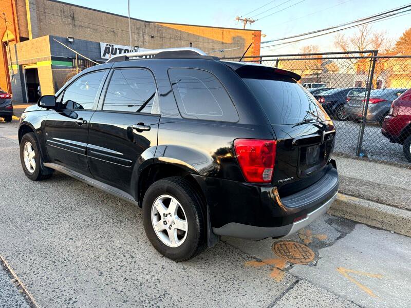 Used 2007 Pontiac Torrent AWD image 6