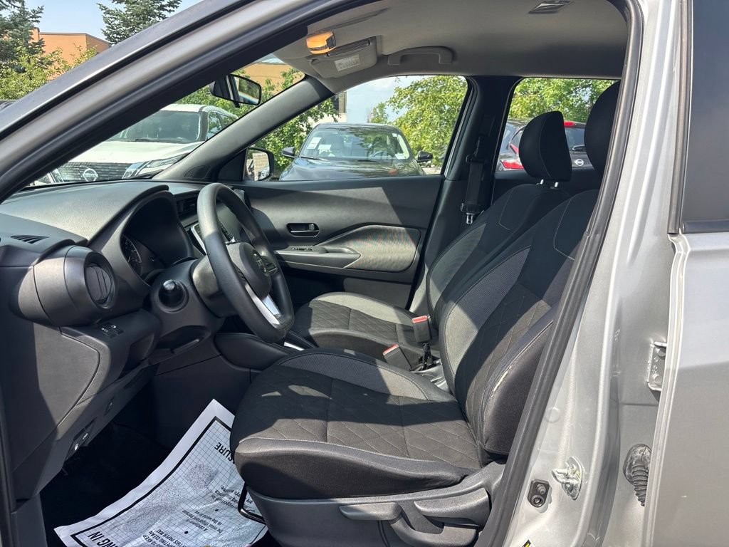 Used 2018 Nissan Kicks S FWD image 18