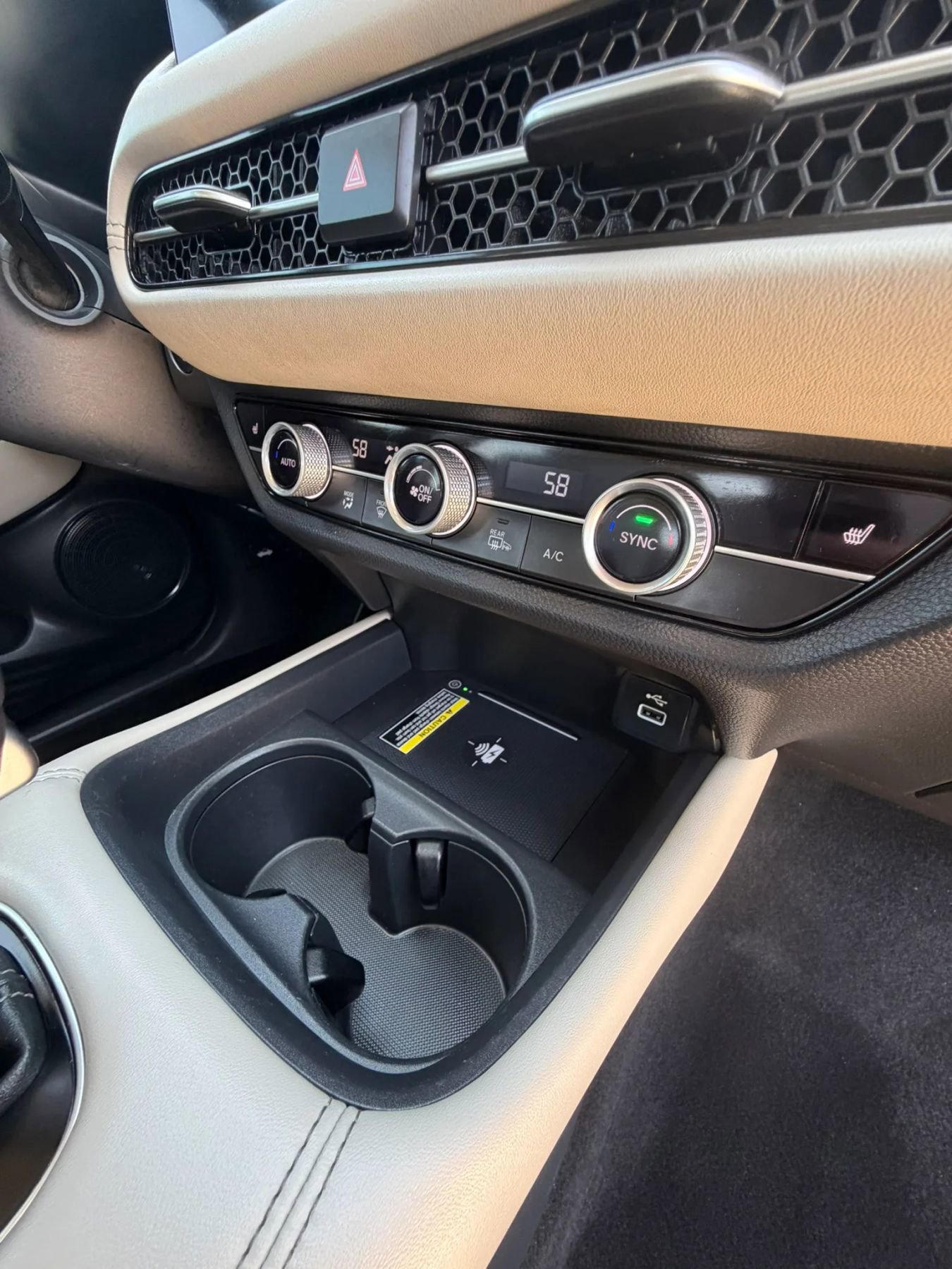 Used 2025 Honda HR-V EX-L image 17