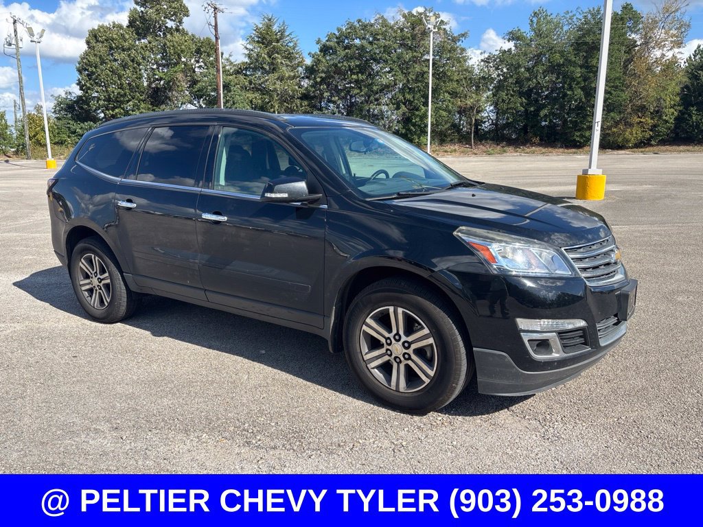Used 2017 Chevrolet Traverse LT