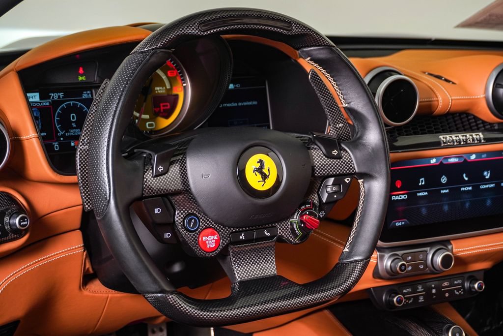 Used 2019 Ferrari Portofino RWD image 25