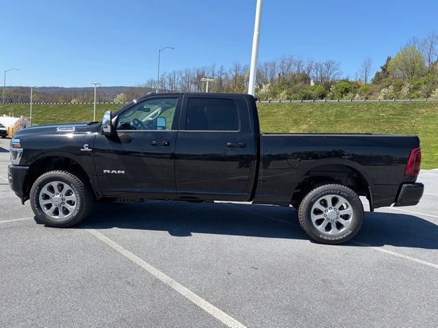 New 2026 RAM 3500 Laramie AWD/4WD image 4