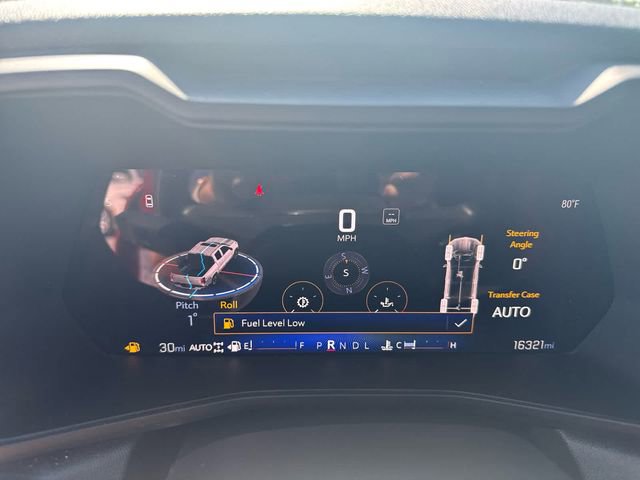 Used 2024 Chevrolet Colorado Trail Boss w/ Technology Package image 30