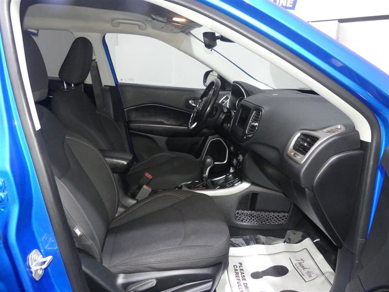 Used 2019 Jeep Compass Sport w/ Cold Weather Group image 20