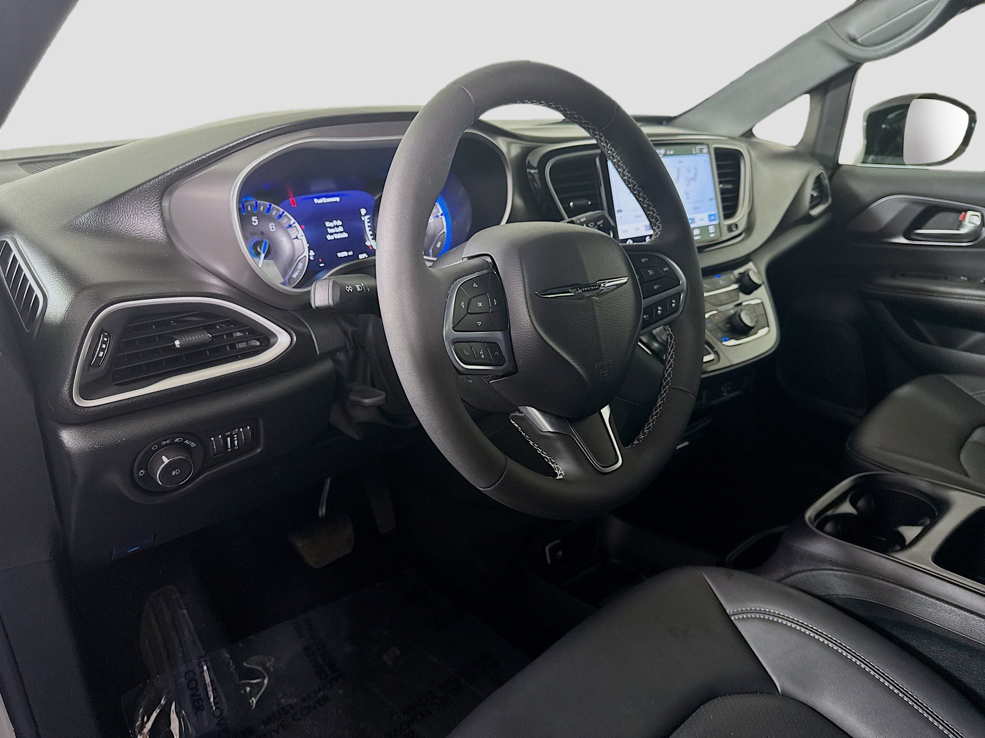 Used 2026 Chrysler Pacifica Select image 23