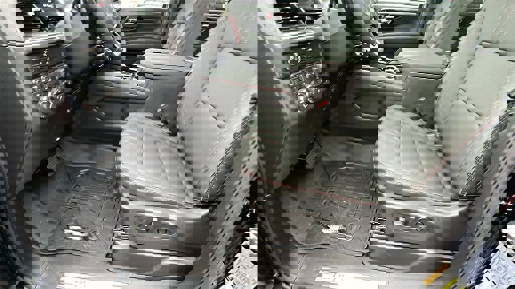 New 2026 Chevrolet Tahoe RST w/ Comfort Package image 13