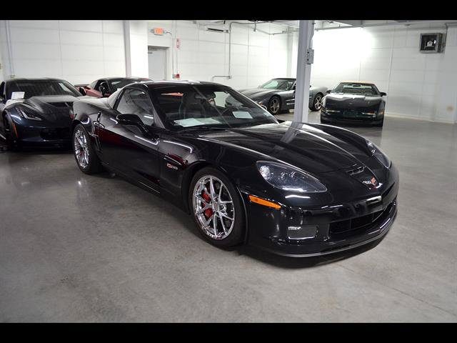 Used 2010 Chevrolet Corvette Z06 w/ Preferred Equipment Group RWD image 2