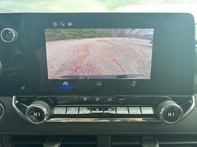 Used 2025 Chevrolet Colorado Trail Boss image 24