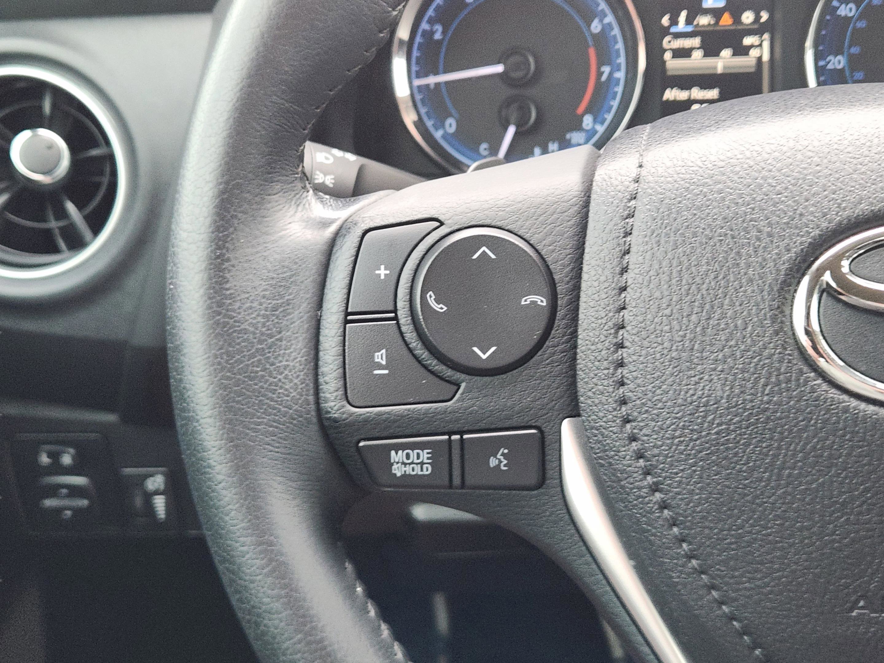 Used 2019 Toyota Corolla SE image 22