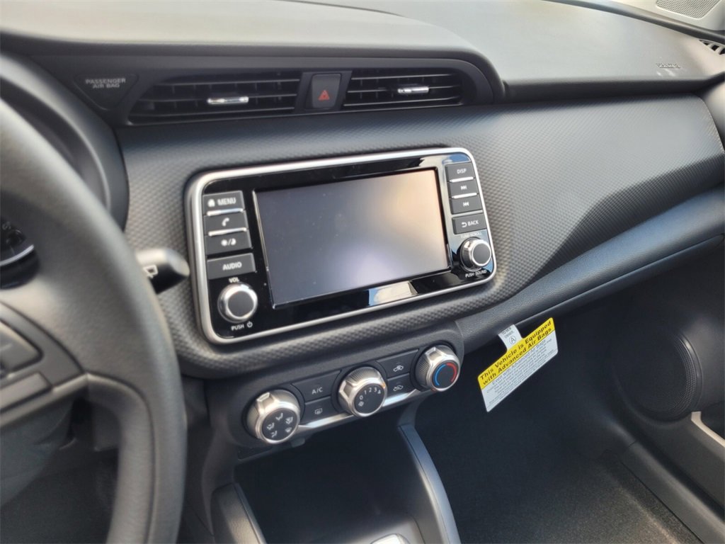 New 2025 Nissan Kicks Play S w/ Interior Electronics Package image 14