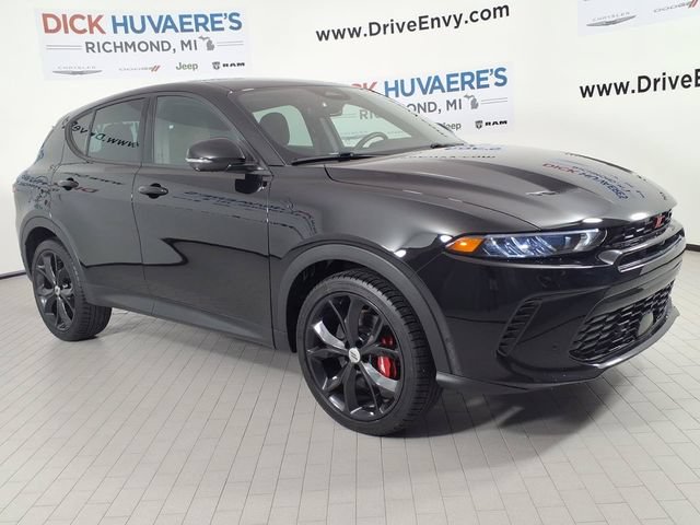 Used 2025 Dodge Hornet GT AWD/4WD image 3