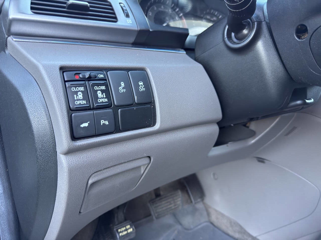 Used 2013 Honda Odyssey Touring image 20