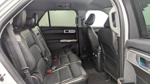 Used 2023 Ford Explorer Limited image 19