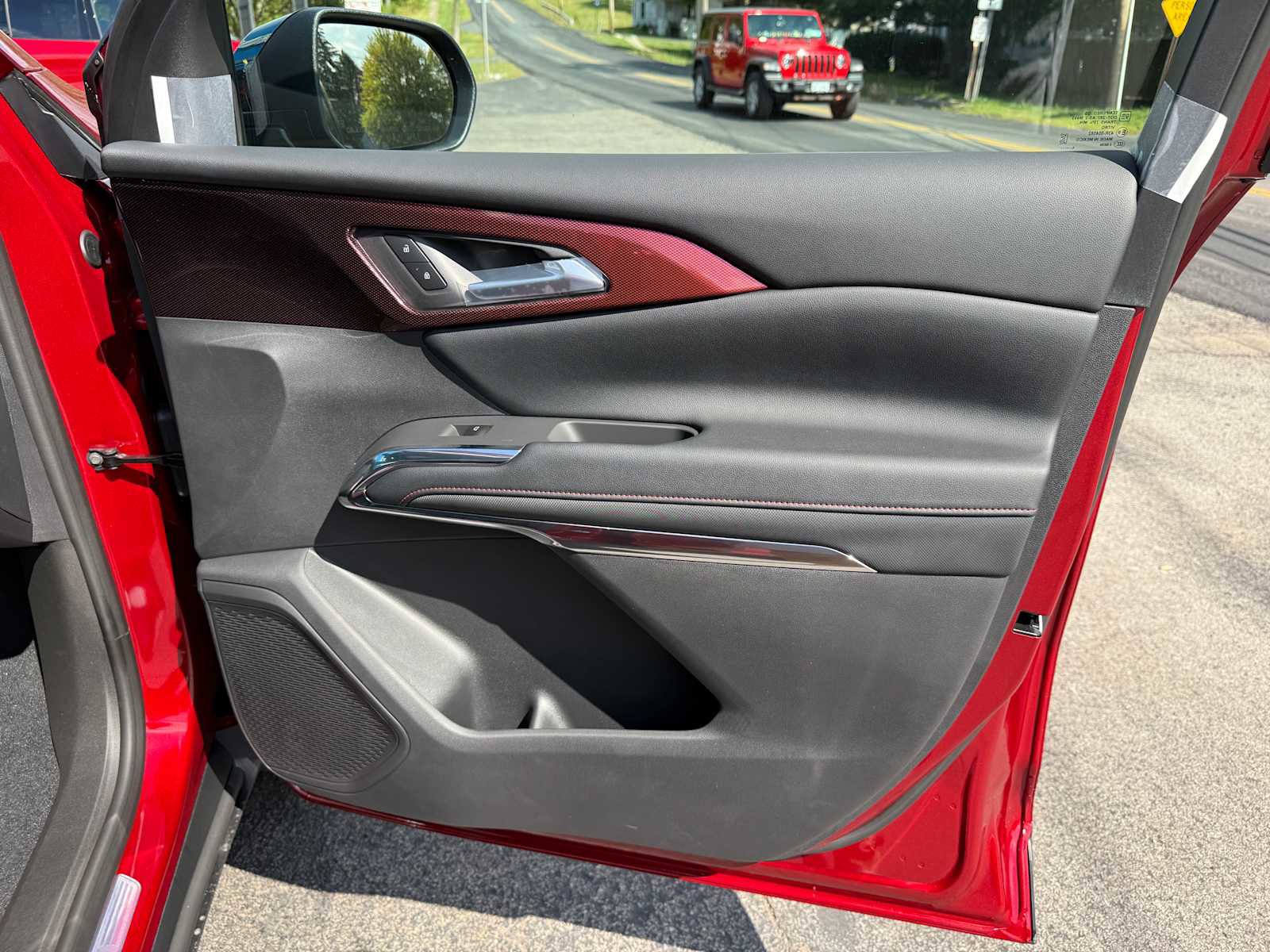 New 2026 Chevrolet Traverse Z71 w/ Driver Confidence Package image 39